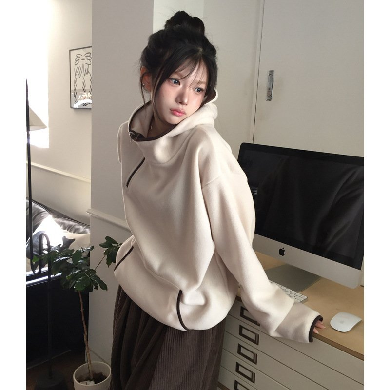 Women's Fleece Hooded Jacket – Loose Fit Zip-Up Winter Coat - Image 2